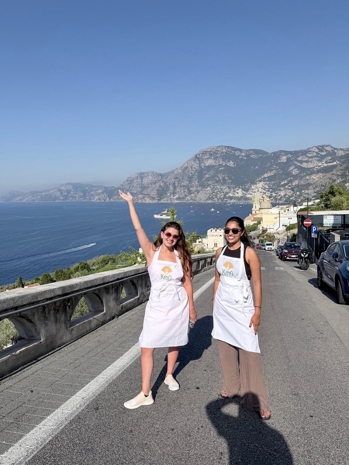 Amici alla cooking class a Praiano - Cooking Class Ristorante Km0 Praiano